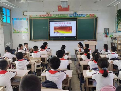 瑞安广泛开展向国旗敬礼活动激发未成年人爱国热情